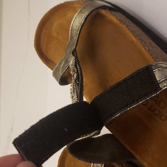 NAOT Women Malibu Sandal Size 6 (size missing) Gold Bronze Rhinestone Open - Picture 9 of 13